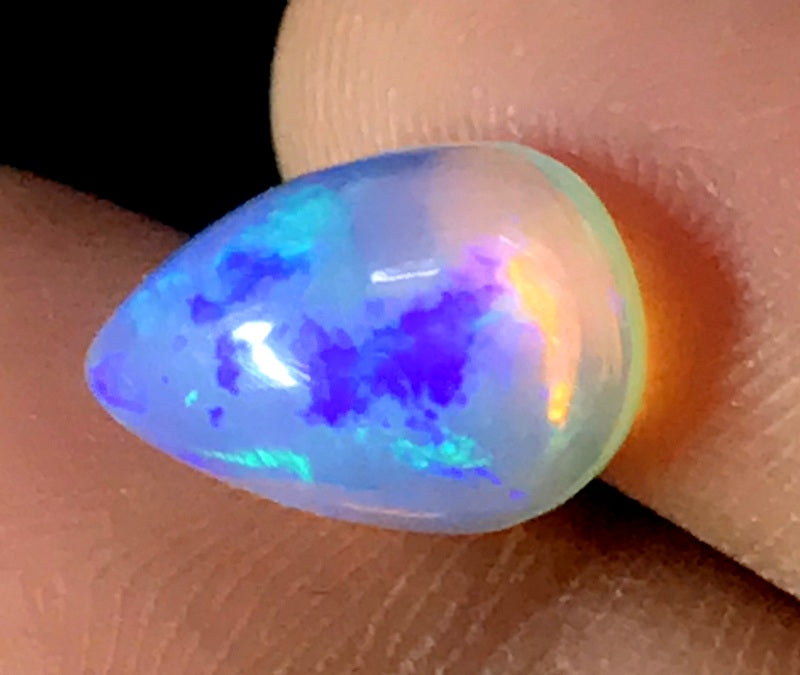 100% Natural Opal Gemstone 2.75 Ratti