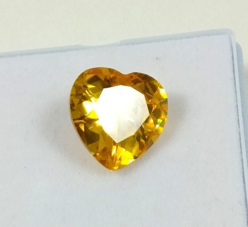 CUBIC ZIRCONIA GEMSTONE