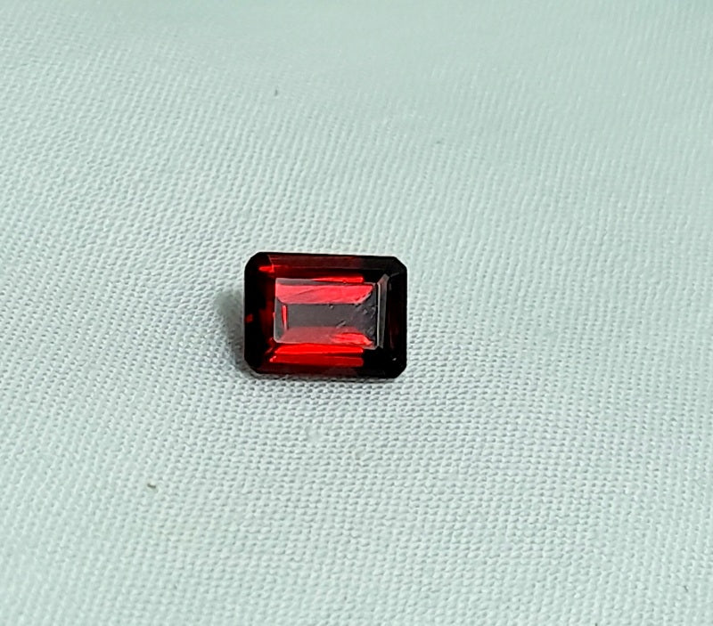 100% Natural Garnet Gemstone