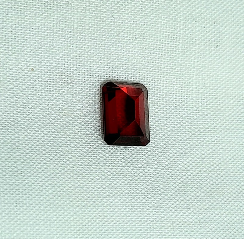 100% Natural Garnet Gemstone