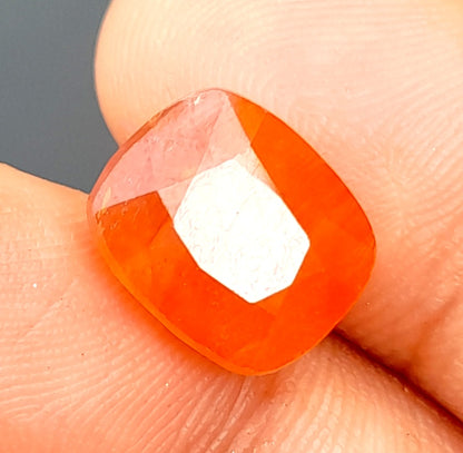 100% Natural Pukhraj