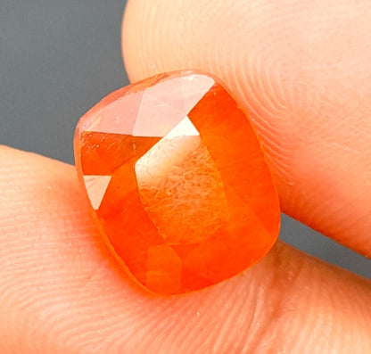 100% Natural Pukhraj