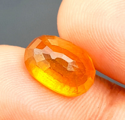 100% Natural Pukhraj Gemstone 6.85 Ratti