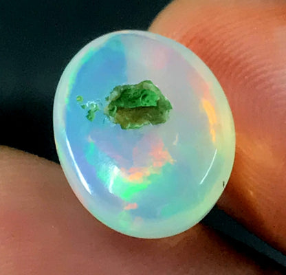100% Natural Opal Gemstone 3.67 Ratti