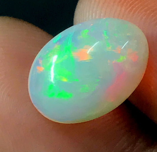 100% Natural Opal Gemstone 3.29 Ratti
