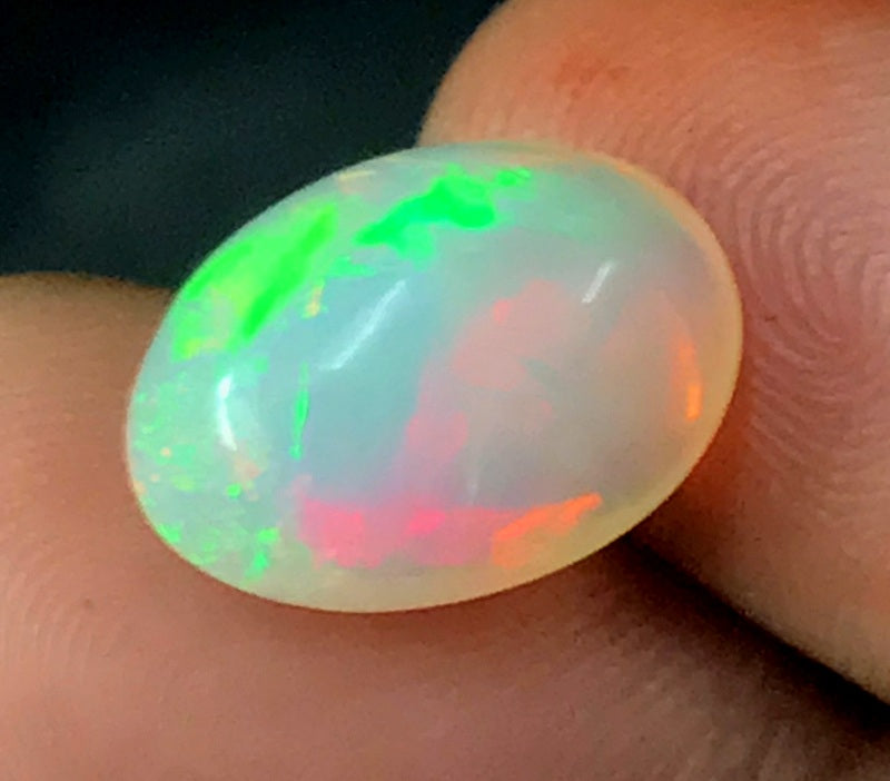 100% Natural Opal Gemstone 3.29 Ratti