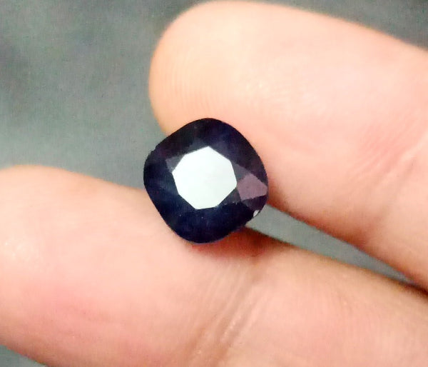 100% Natural Blue Sapphire Gemstone Neelam