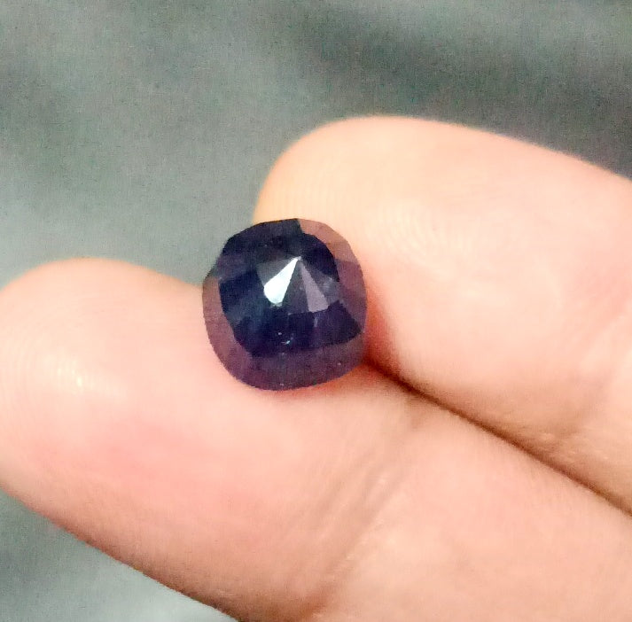 100% Natural Blue Sapphire Gemstone Neelam