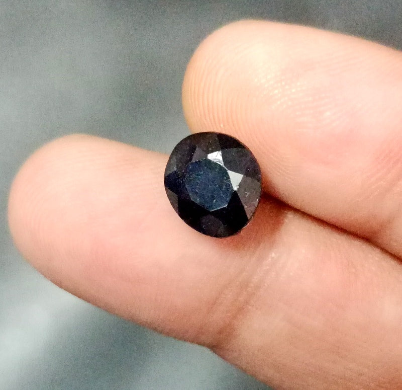 100% Natural Blue Sapphire Gemstone Neelam