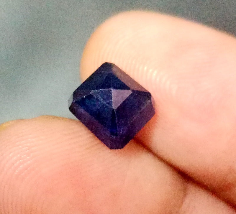 100% Natural Sapphire Gemstone Neelam