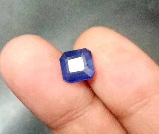 100% Natural Blue Sapphire Gemstone Neelam