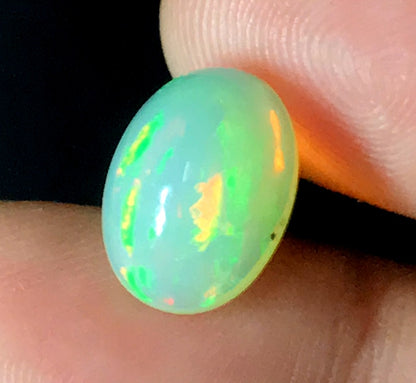 100% Natural Opal Gemstone 2.70 Ratti