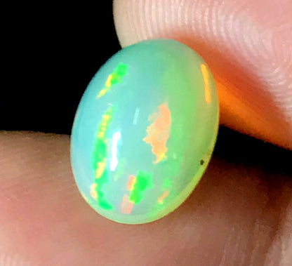100% Natural Opal Gemstone 2.70 Ratti