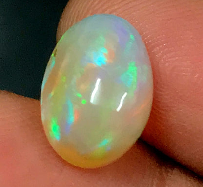 100% Natural Opal Gemstone 4.90 Ratti
