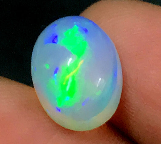 100% Natural Opal Gemstone 4.36 Ratti