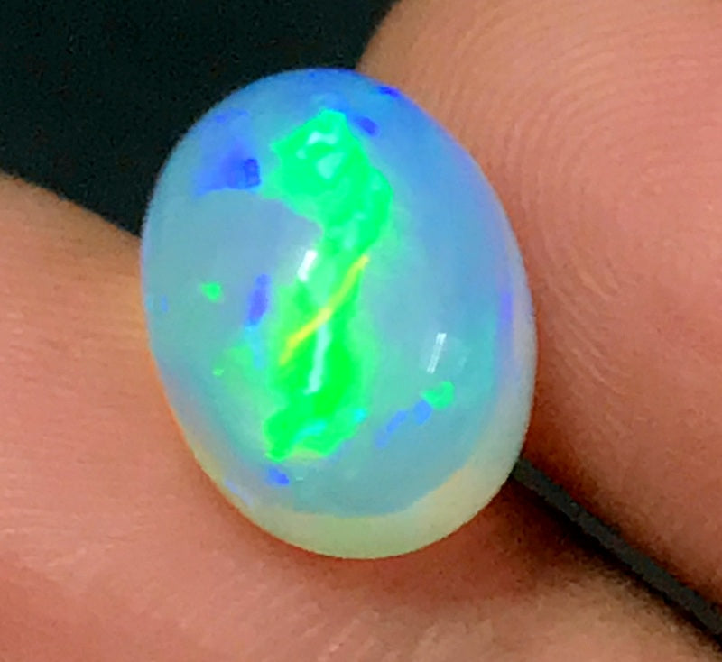 100% Natural Opal Gemstone 4.36 Ratti