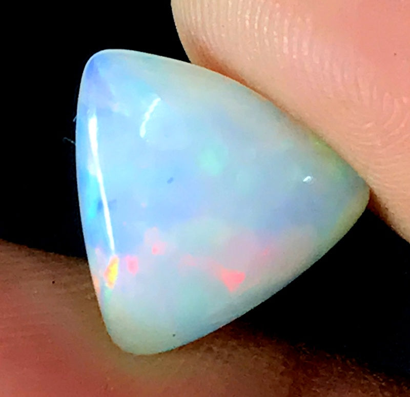 100% Natural Opal Gemstone 2.56 Ratti