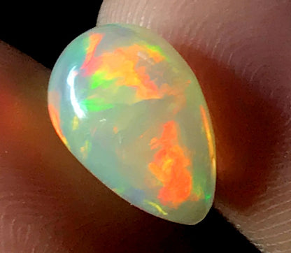 100% Natural Opal Gemstone 2.94 Ratti