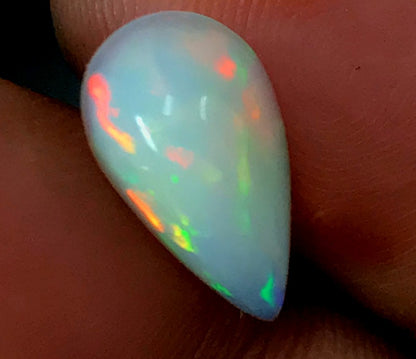 100% Natural Opal Gemstone 2.60 Ratti